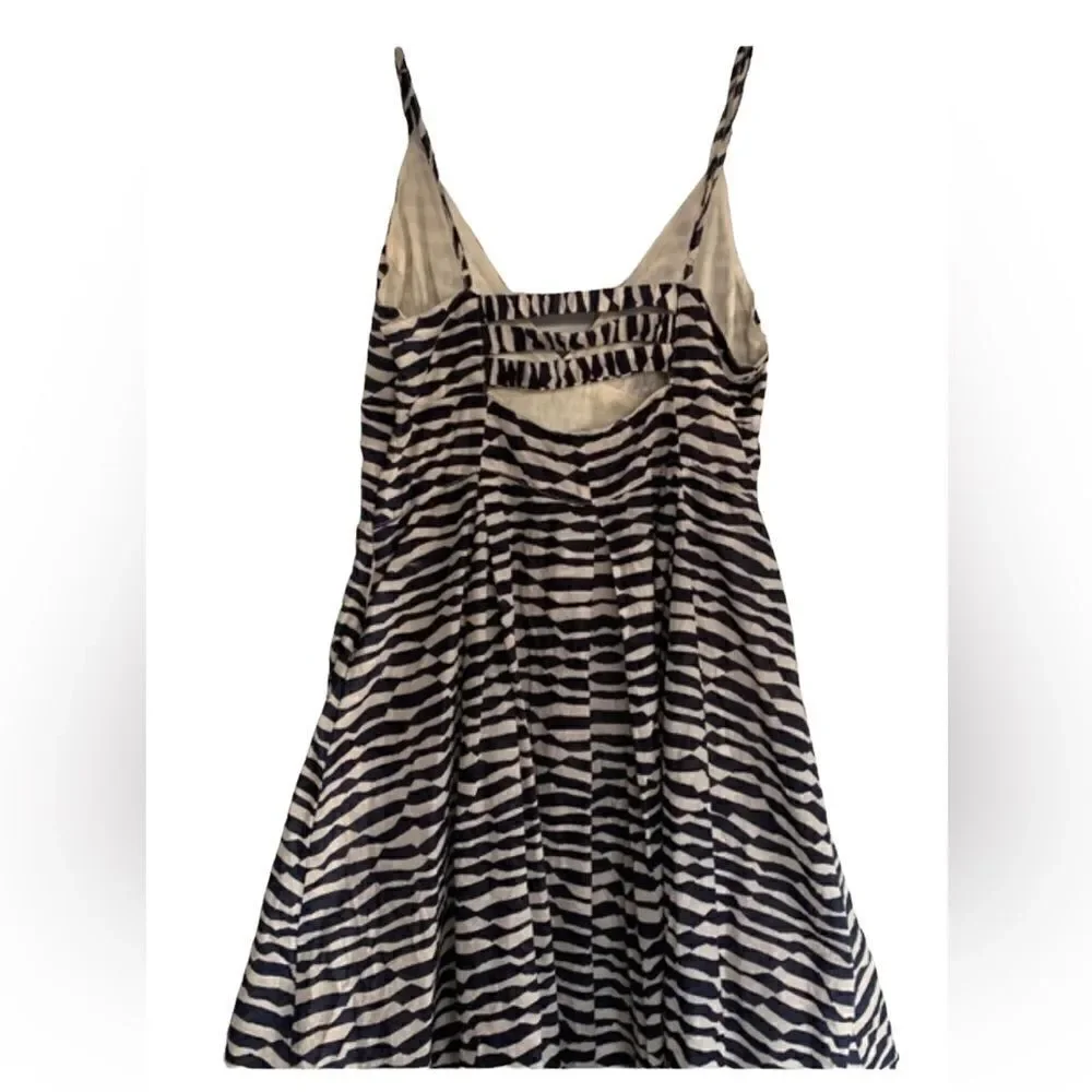Jack ~ Navy and Cream Dress ~ Fully Lined ~ size M ~ NWT - Picture 3 of 10